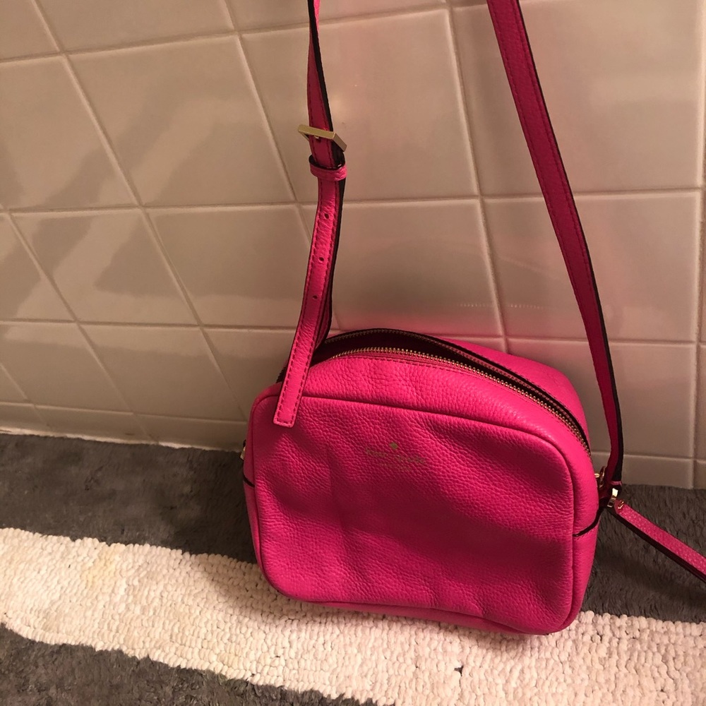 Chic Kate Spade Crossbody